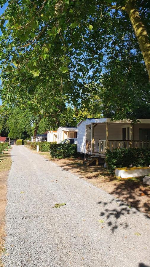 Camping Le Brochet Péronne エクステリア 写真