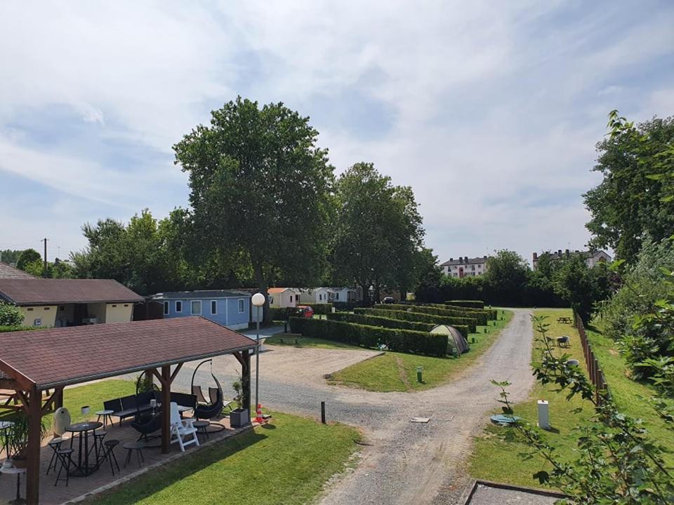Camping Le Brochet Péronne エクステリア 写真
