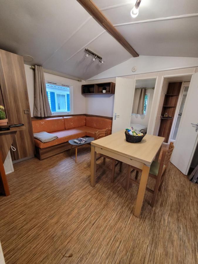 Camping Le Brochet Péronne エクステリア 写真